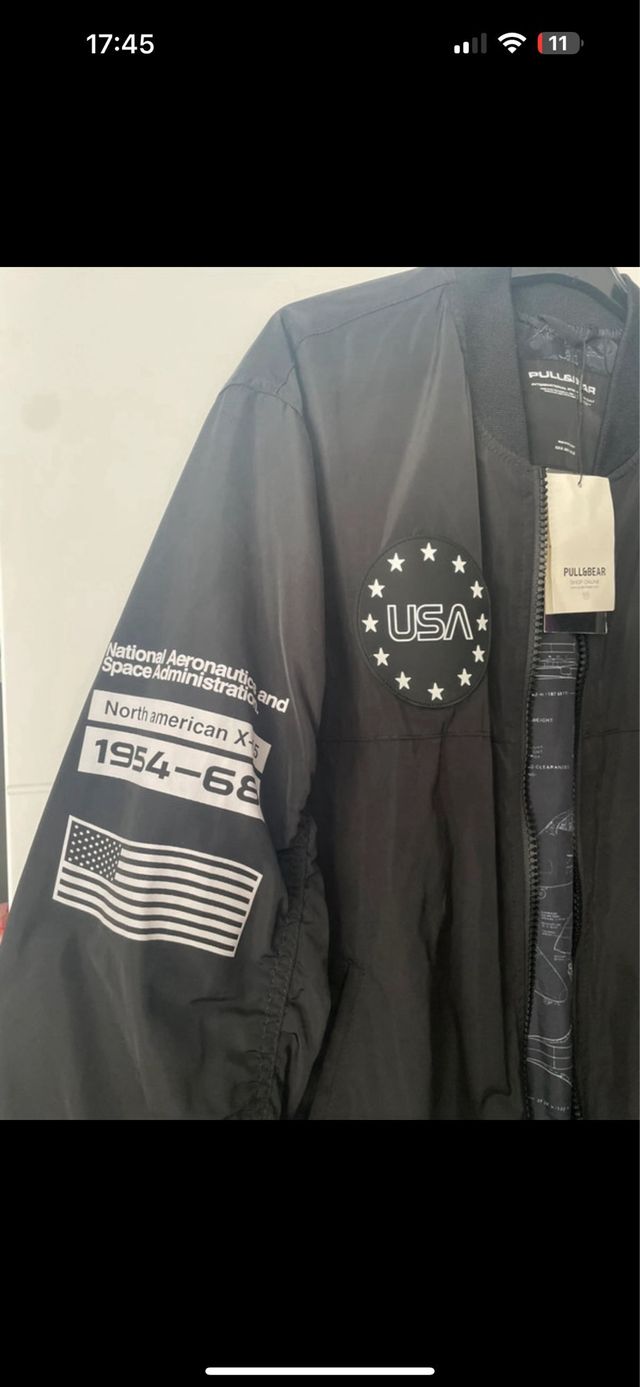 Chaqueta Bomber Pull&Bear NASA USA Negra