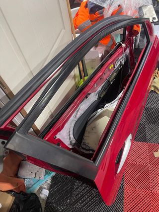 Puerta Honda Civic Type R/S FN2 Roja