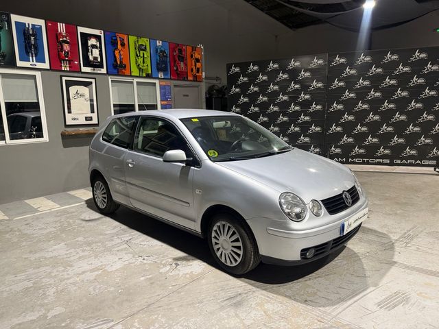 Volkswagen Polo 1.2cc Conceptline 65cv 3p. 2002