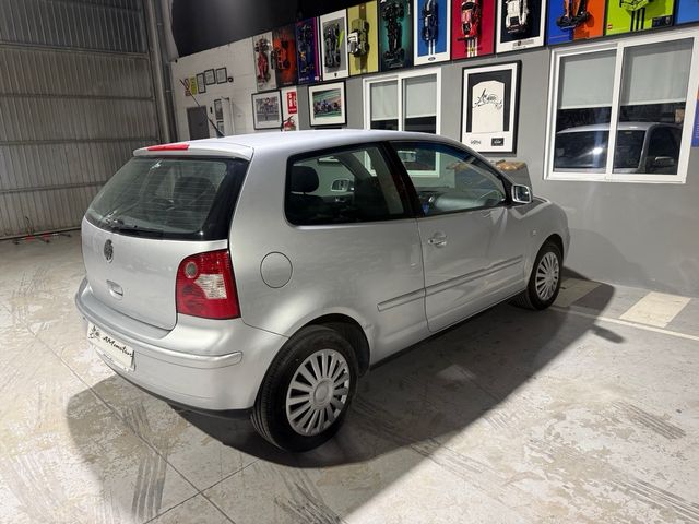 Volkswagen Polo 1.2cc Conceptline 65cv 3p. 2002