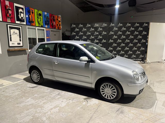 Volkswagen Polo 1.2cc Conceptline 65cv 3p. 2002