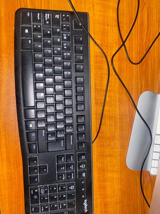 Teclado Logitech Negro