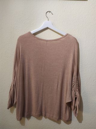 Blusa rosa mujer de Stradivarius nueva sin usar.