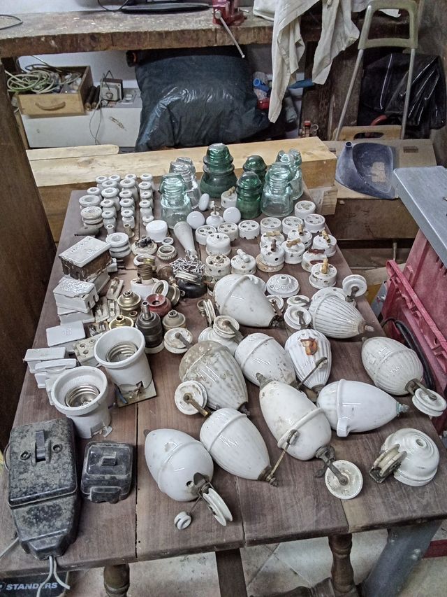 Lote accesorios eléctricos porcelana vintage