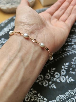 Pulsera juvenil, de Oro 18k y perlas