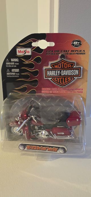 Maisto Harley Davidson 1:24 2005 Electra Glide