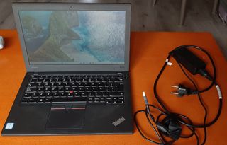 Lenovo ThinkPad X270 Portátil