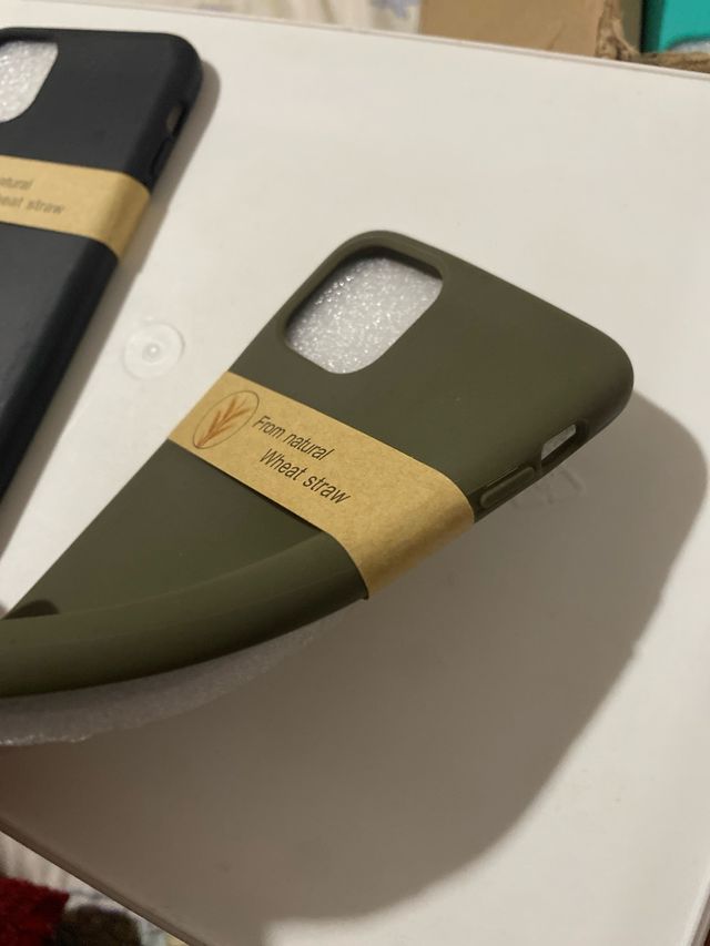 Capas para iPhone 11 Pro Max (Trigo)
