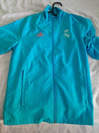 Chaqueta Real Madrid Adidas Azul
Talla 12 años