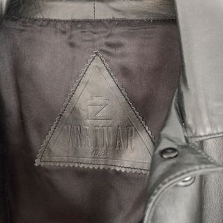 Americana piel Zerimar 40.