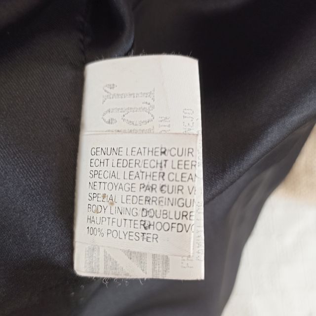 Americana piel Zerimar 40.