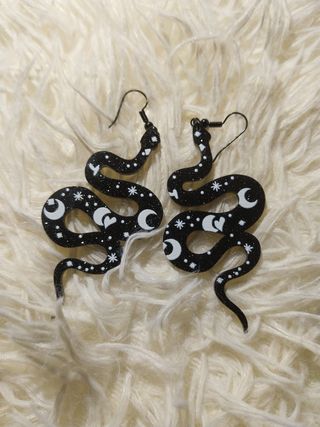 Pendientes serpiente luna y estrellas
