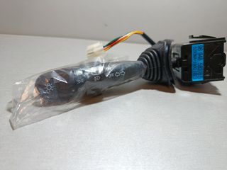 Chevrolet SPARK mando luces