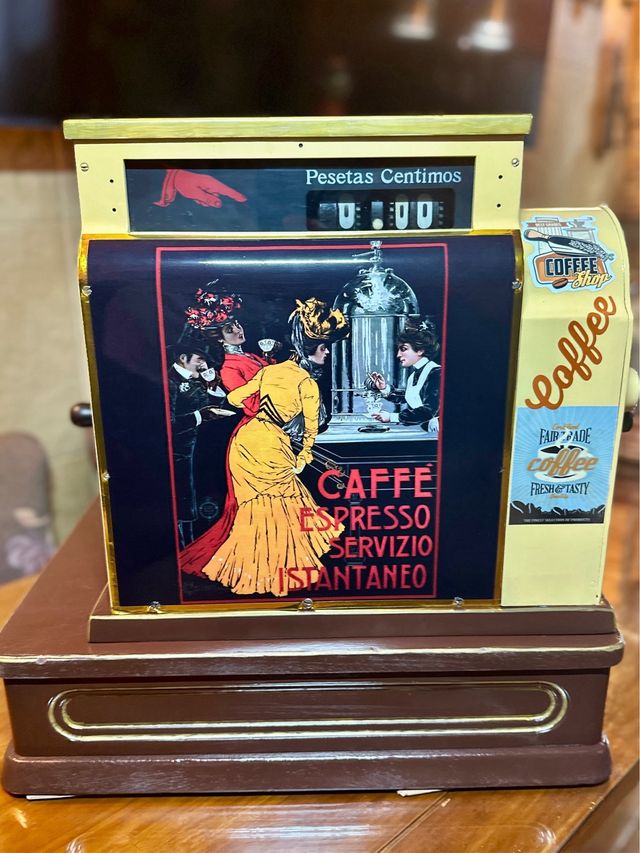 ￼ antigua máquina registradora National