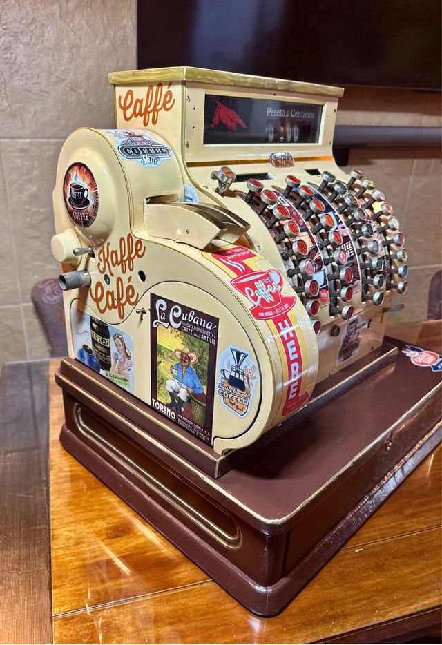 ￼ antigua máquina registradora National