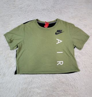 Camiseta Nike Air Verde y Negra Mujer