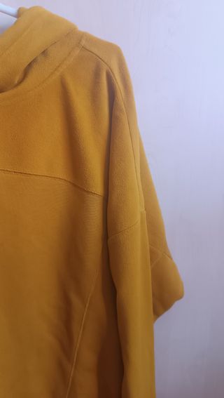 Sudadera Adidas capucha mostaza