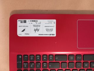 Portátil Asus F541U Rojo
