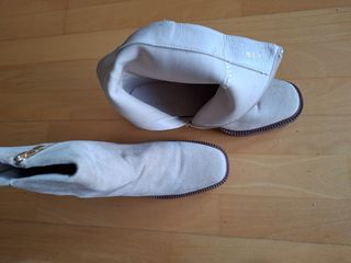 Botín Tacón Beige 5 cm de gamuza  