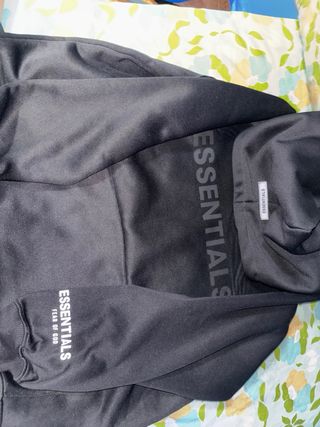 Sudadera ESSENTIALS Negra Talla S