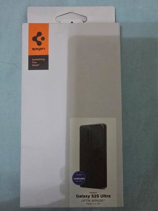 Funda Spigen Optik Armor Galaxy S25 Ultra