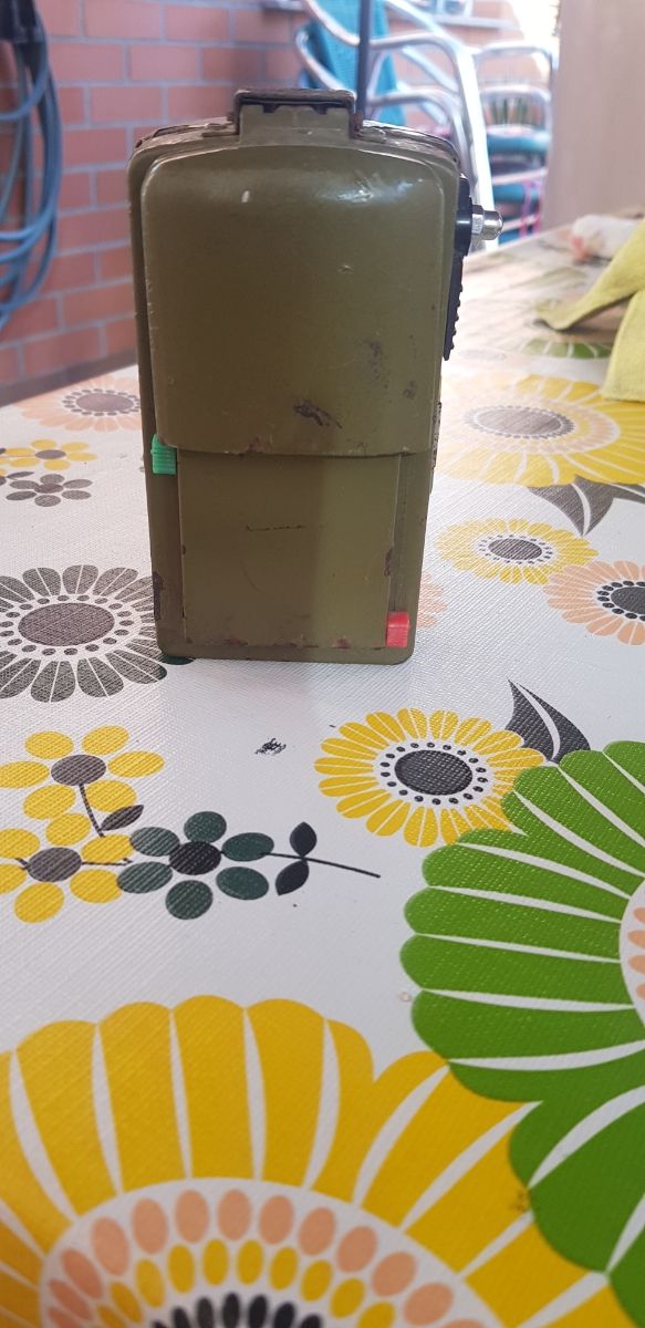 Linterna militar verde