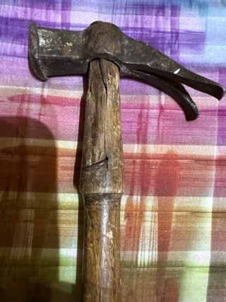 Martillo de carpintero madera