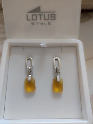 Lotus Style Pendientes Plata y Amarillo