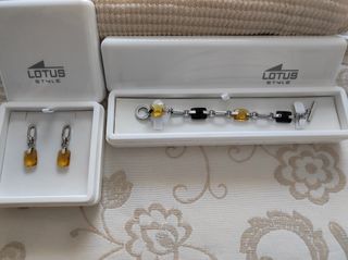 Lotus Style Pendientes Plata y Amarillo