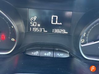 Peugeot 208 5P STYLE 1.6 BlueHDi 55KW (75CV)