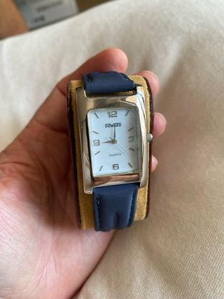 Reloj Duward Cuarzo Azul y Plateado
