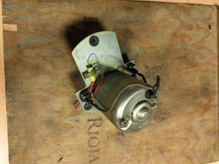 Motor Limpiaparabrisas Bosch 24V RKLE 90 H