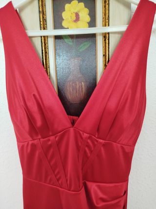 Vestido rojo elegante para fiesta