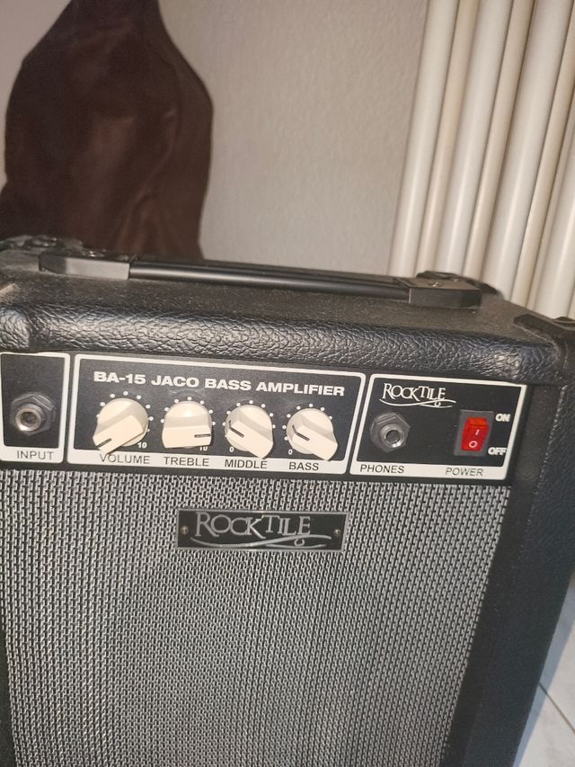 Rocktile BA15 Jaco Amplificatore Basso