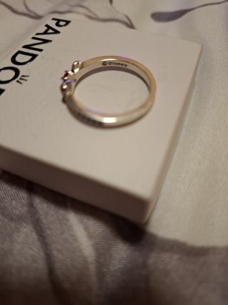 Anillo Pandora Disney blancanieves negociable