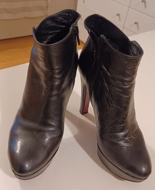 Botines Lodi Negros Tacón Plataforma