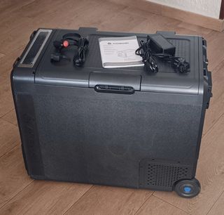 Nevera portátil 58L camping