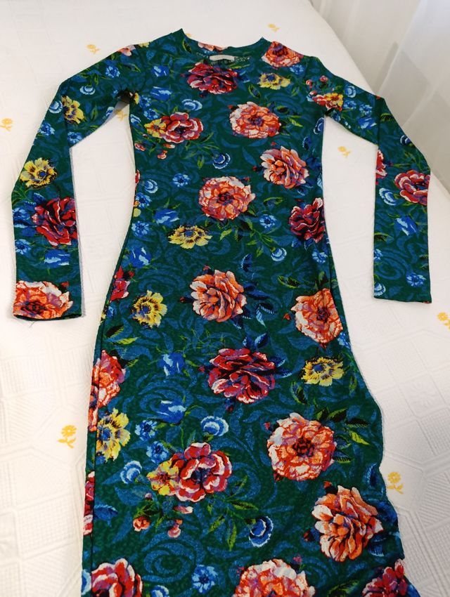 Vestido verde floral manga larga