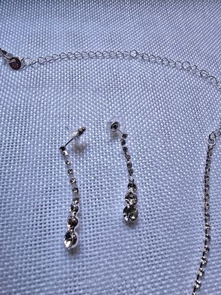 Collar y pendientes plata con brillantes