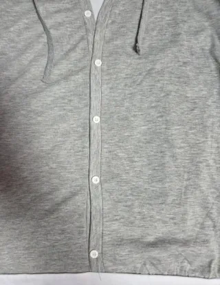 Sudadera con capucha VSKA gris y blanca
