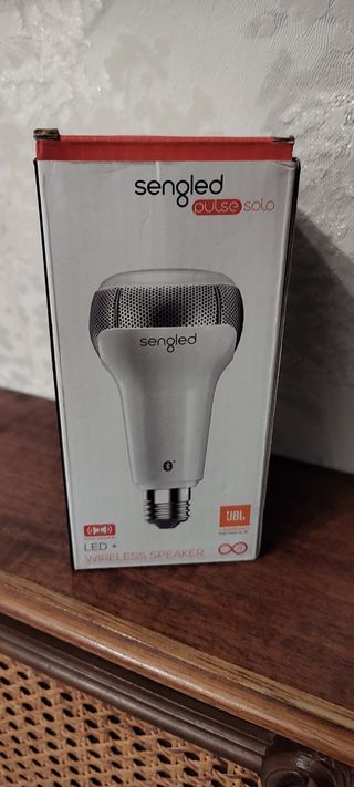 Bombilla Altavoz Bluetooth Sengled Pulse JBL
