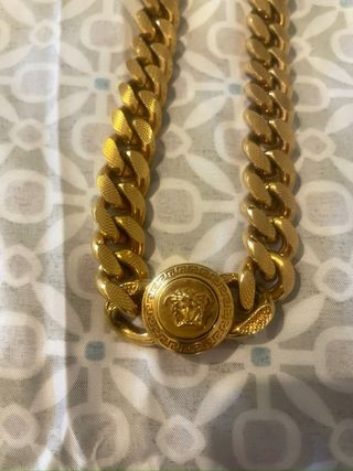 Collar Versace Medusa Dorado