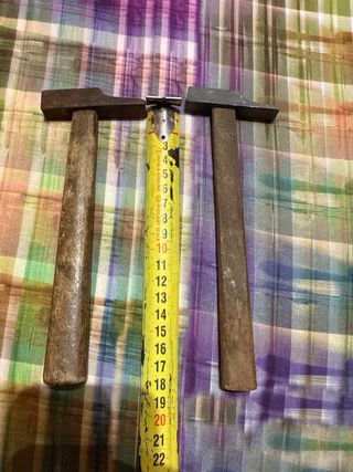2 Martillos Pequeños