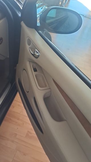 Jaguar X-Type 2005