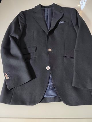 Traje Alvaro Moreno 