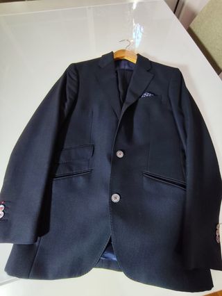 Traje Alvaro Moreno 