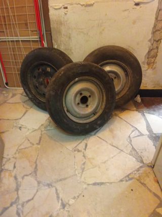 Llantas C15