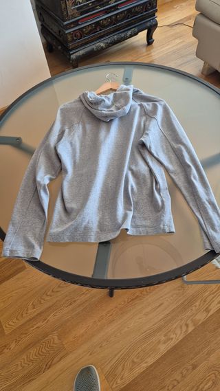Sudadera Muji Gris con Capucha y Botones