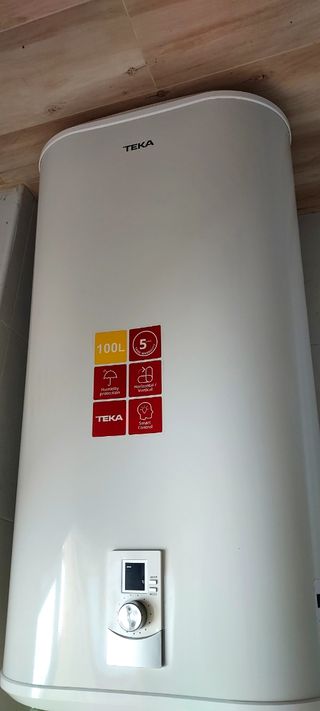 Termo Teka 100 Litros Slim Fondo Reducido, 30cm.