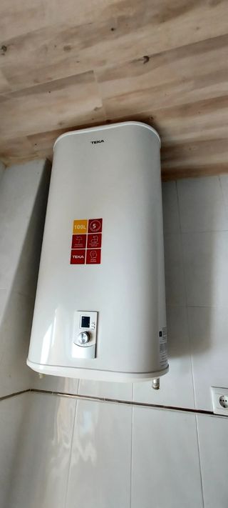 Termo Teka 100 Litros Slim Fondo Reducido, 30cm.